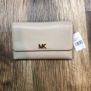 Michael Kors carryall